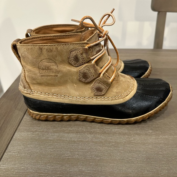 Sorel Out N About duck boots - Picture 5 of 5